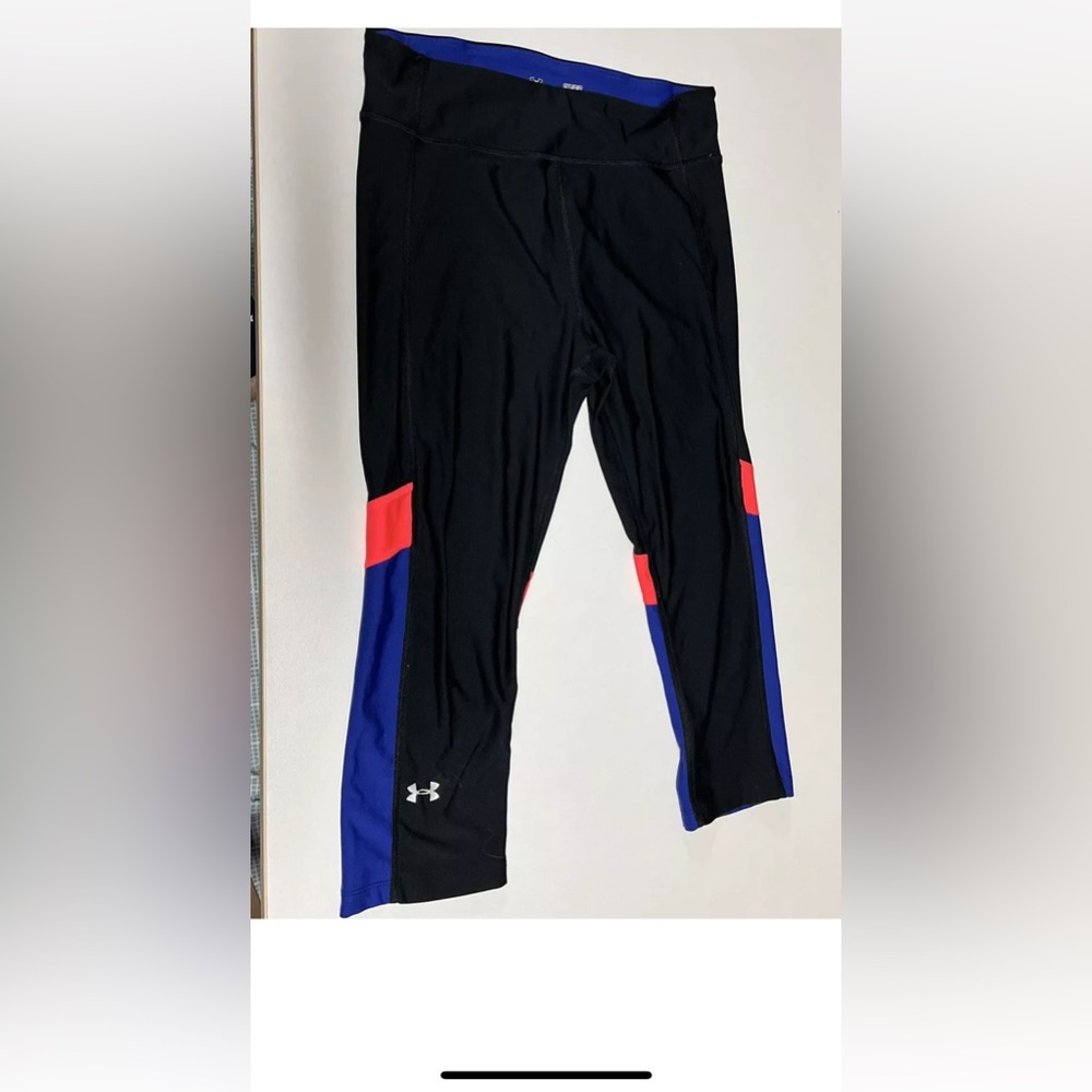 Under armor cropped leggings